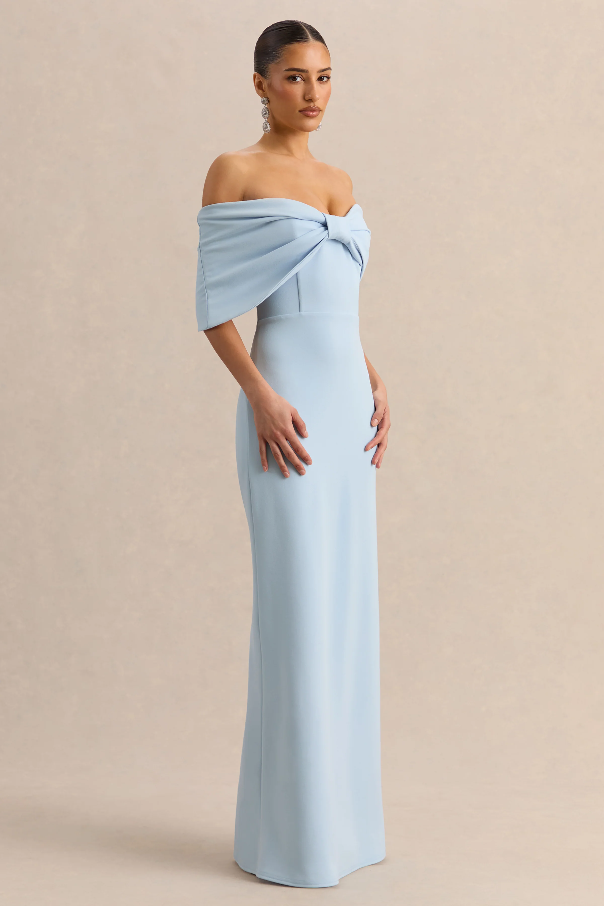 Agatha | Poederblauwe Strik Bardot Hals Maxi Jurk - Image 4