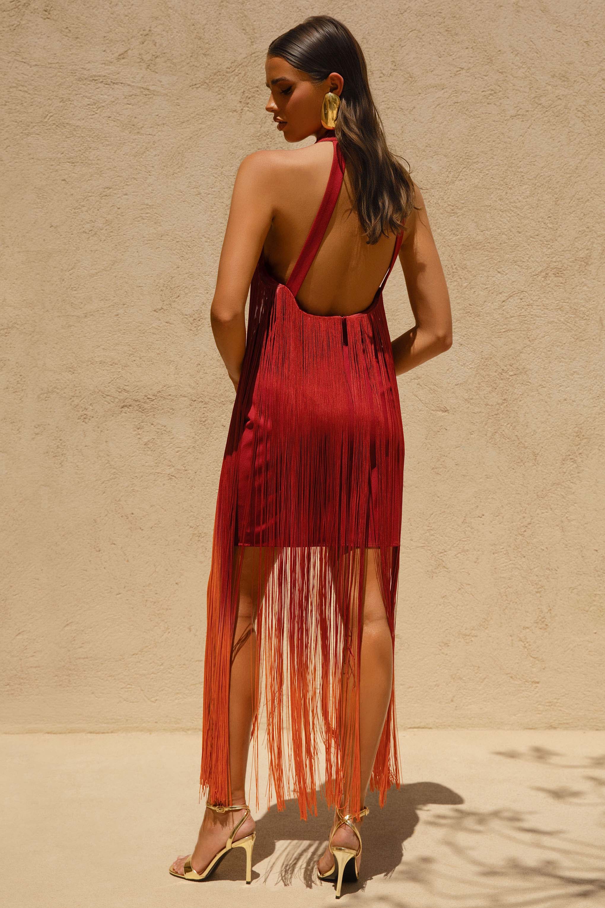 Alessia | Oranje Ombre Hoge Hals Maxi Jurk Met Franje - Image 3