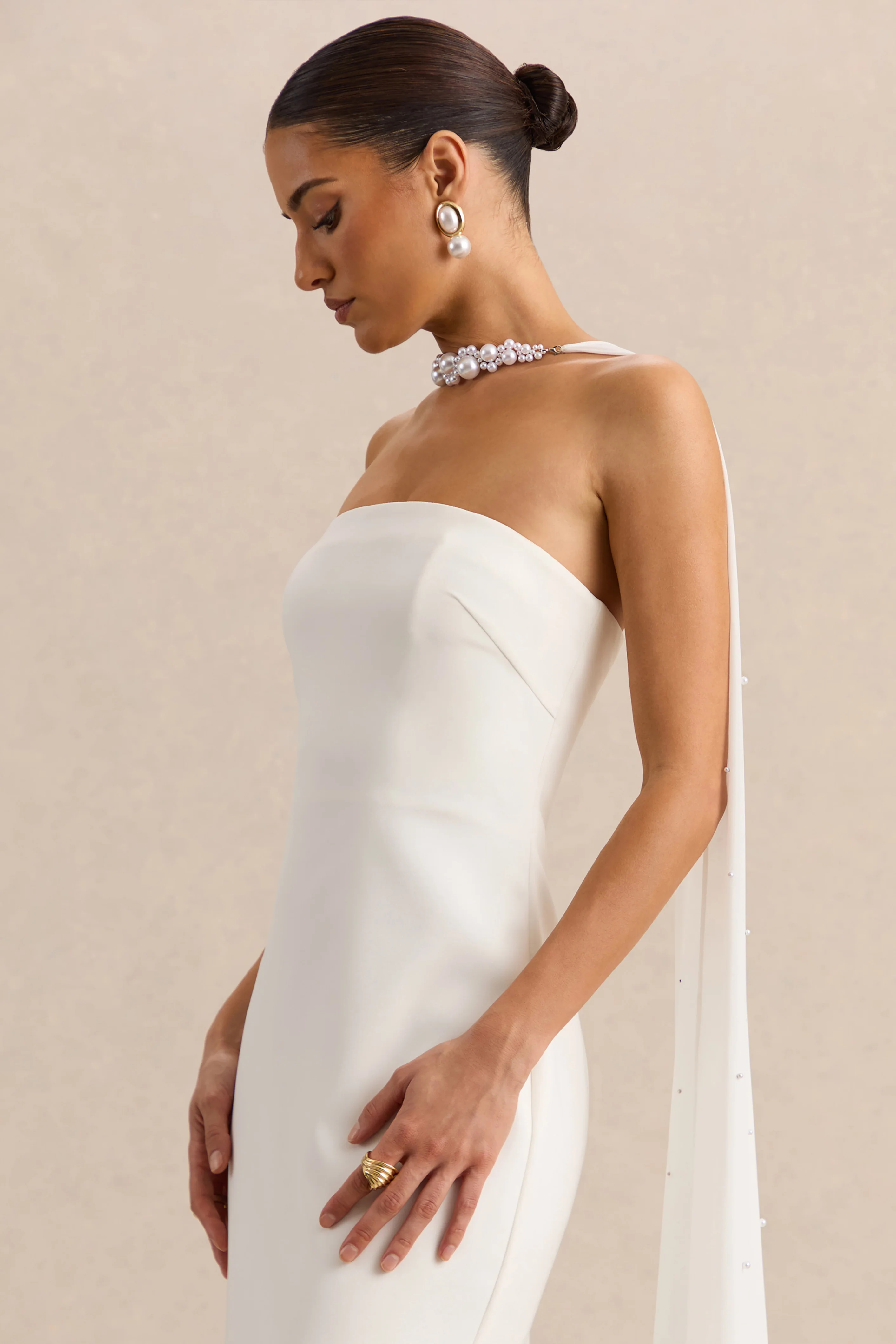 Alina | Witte Bandeau Maxi-Jurk Met Cape - Image 3