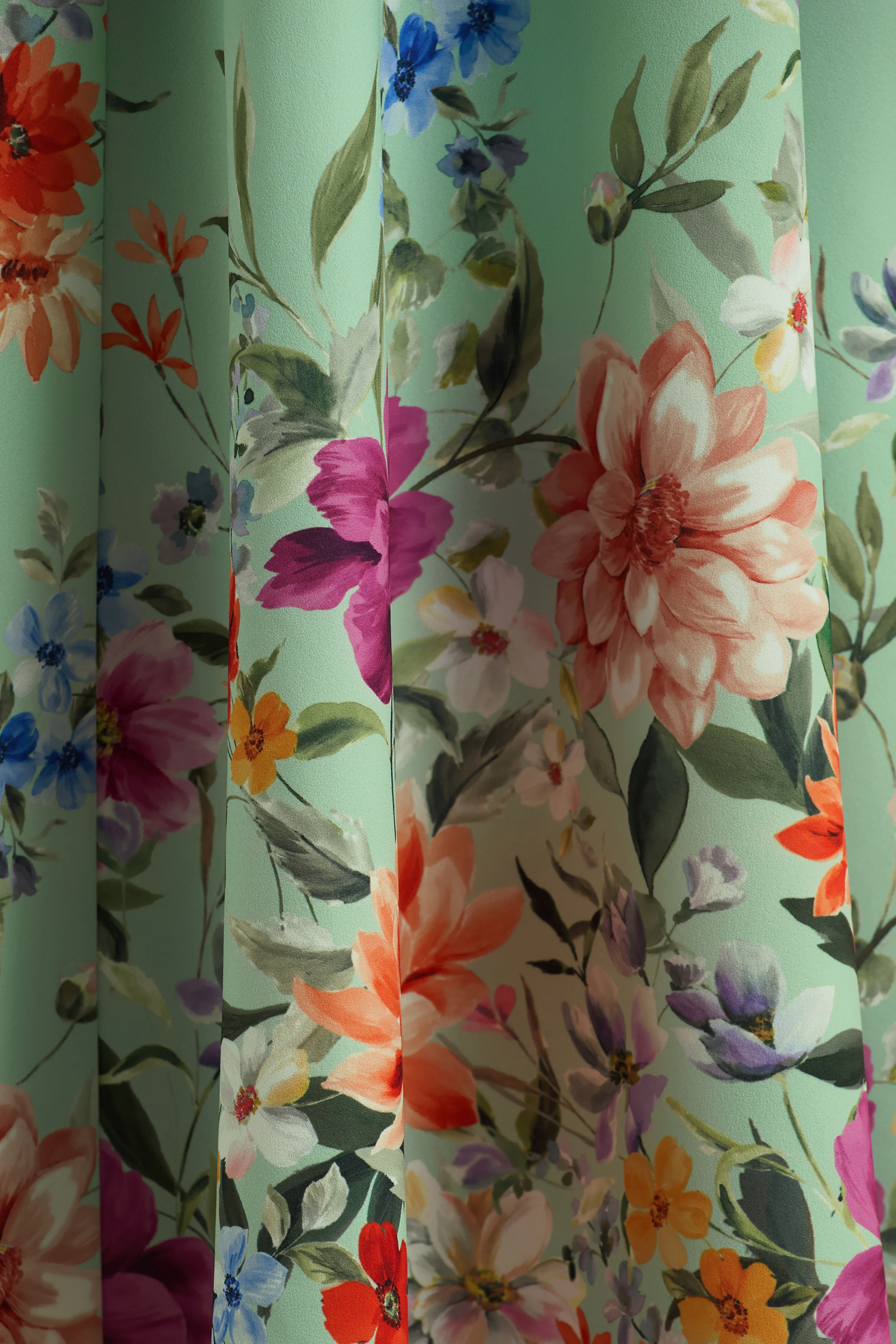 Auburn | Mintgroene Midi Jurk Met Halternek En Bloemenprint Aan Rand - Image 6