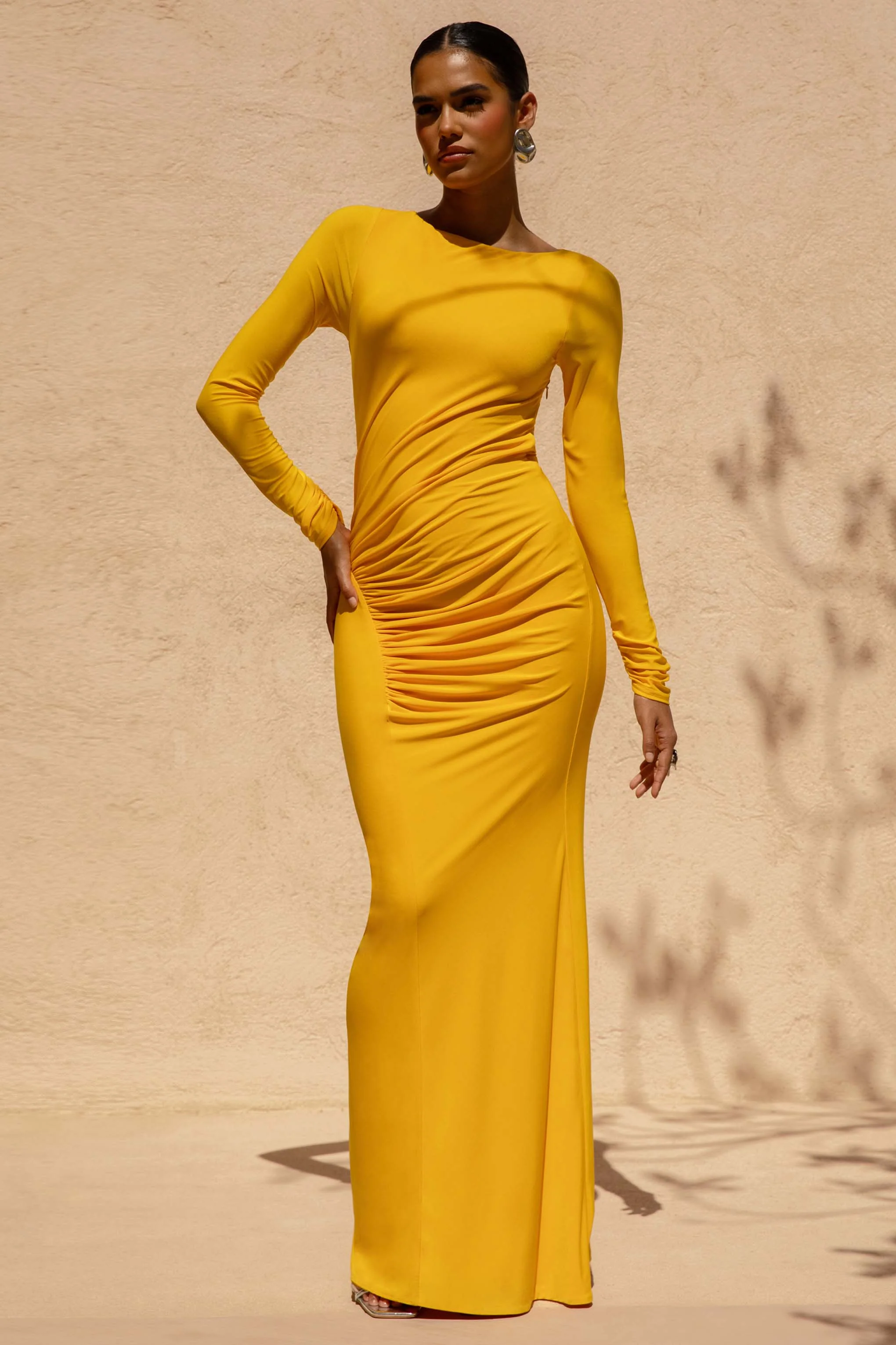 Diva | Oranje Slash Hals Maxi Jurk Met Gerimpeld Details - Image 4