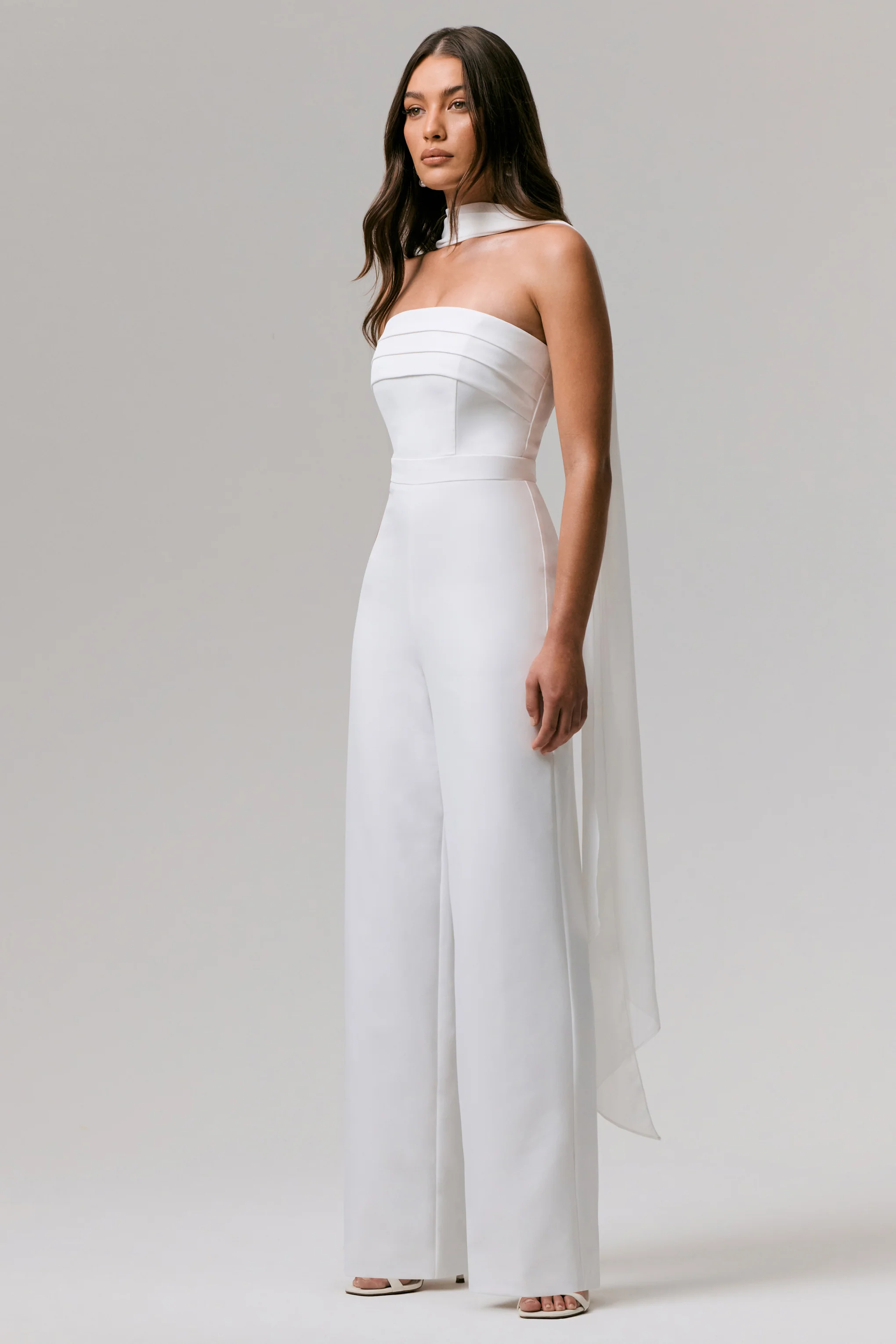 Enchanted | Witte Hoge Hals Jumpsuit Met Sjaal - Image 5