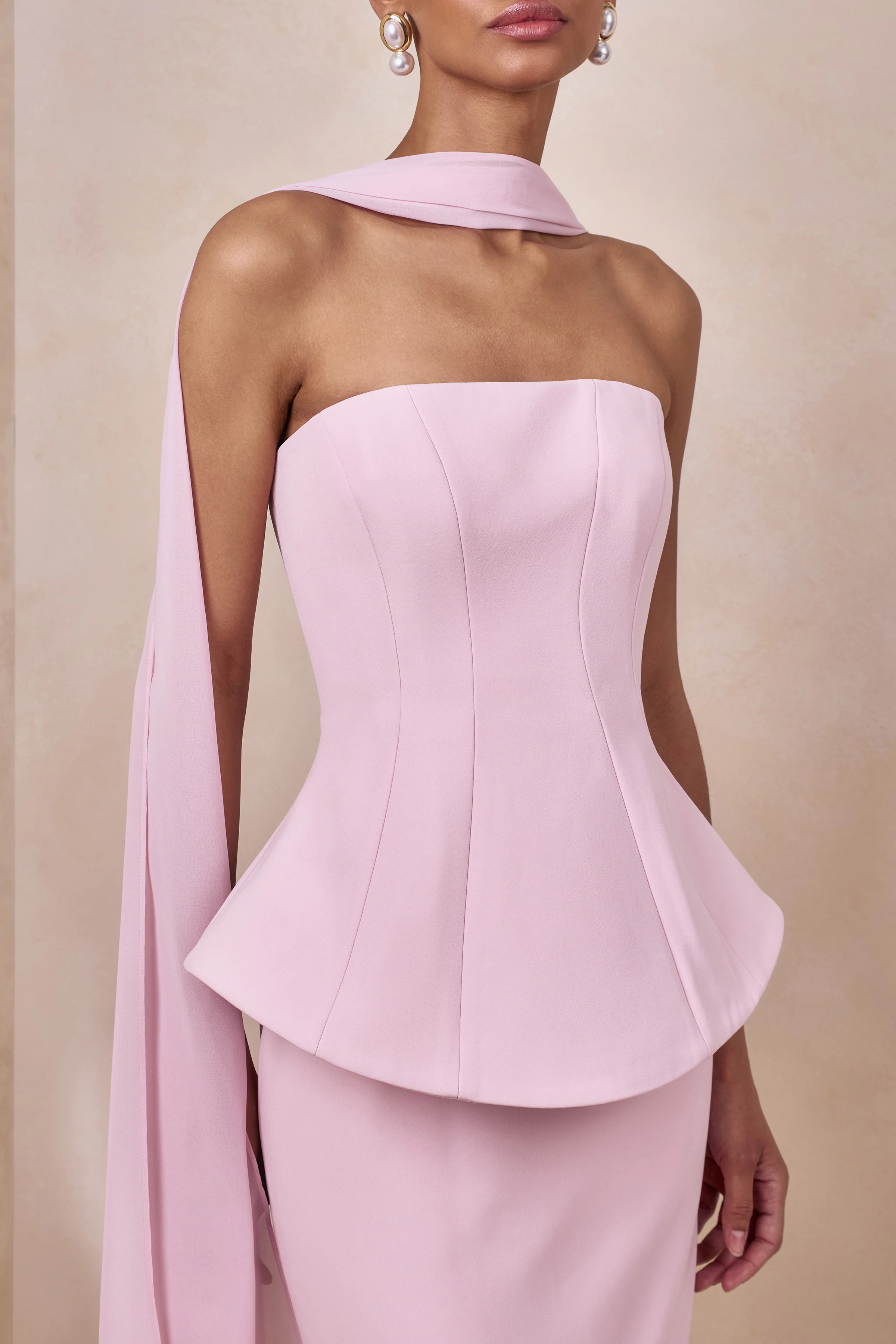 Farron | Licht Roze Bandeau Korset Maxi Jurk Met Sjaal Detail - Image 3