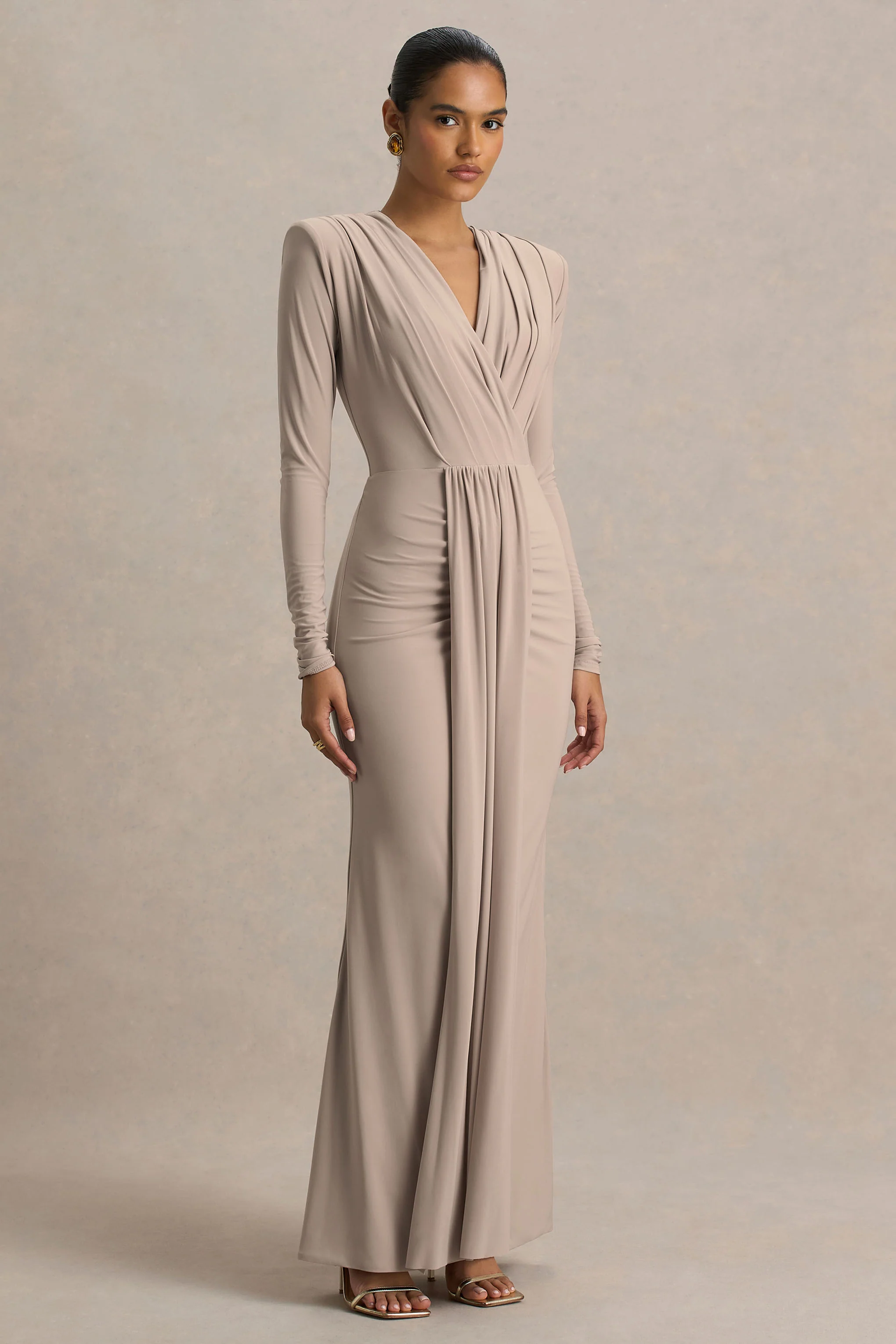 Flashy | Champagne Diepe V-Hals Maxi Jurk Met Gerimpeld Details - Image 4