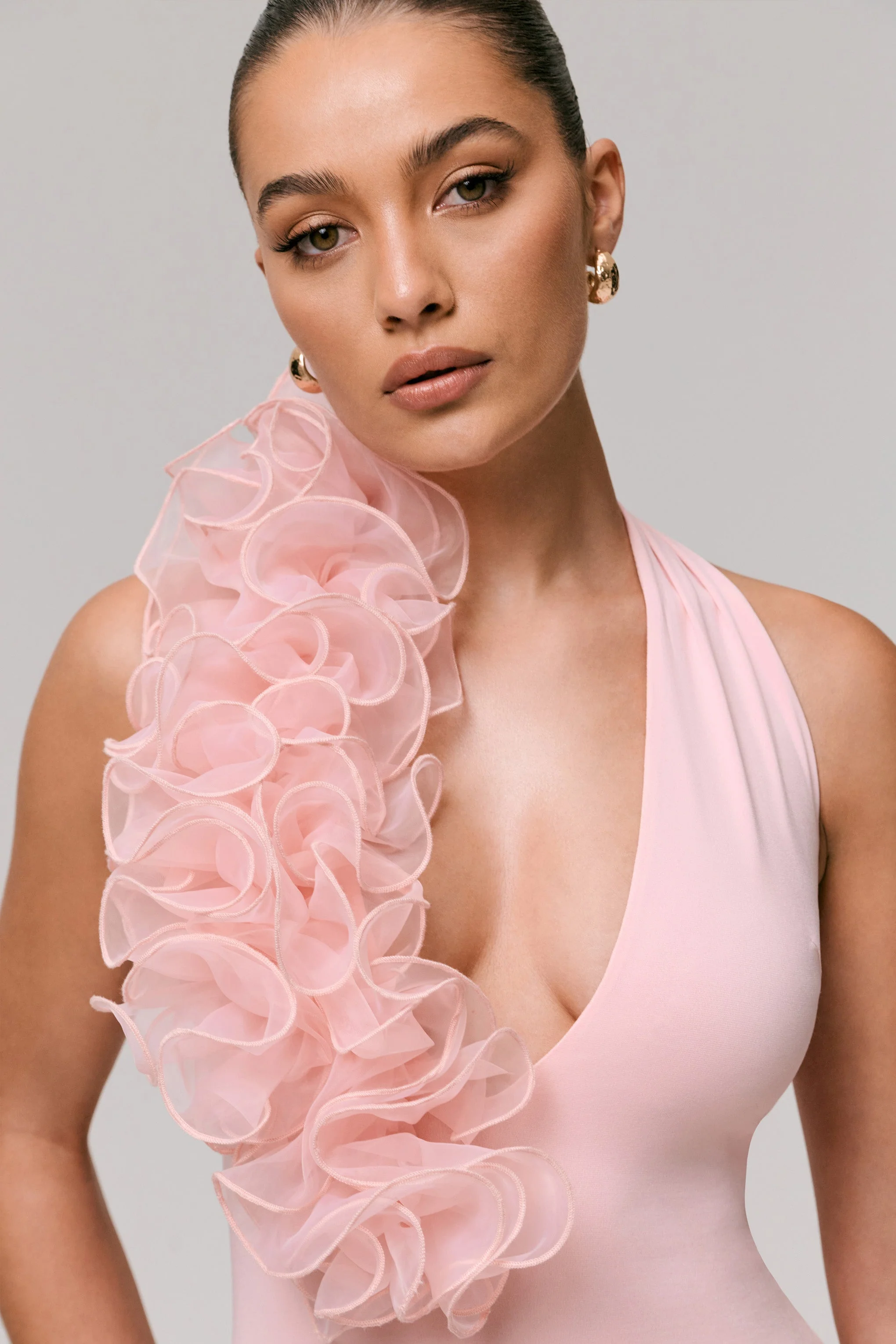 Harriet | Rode Diepe V-Hals Maxi Jurk Met Bloemen Details - Image 6