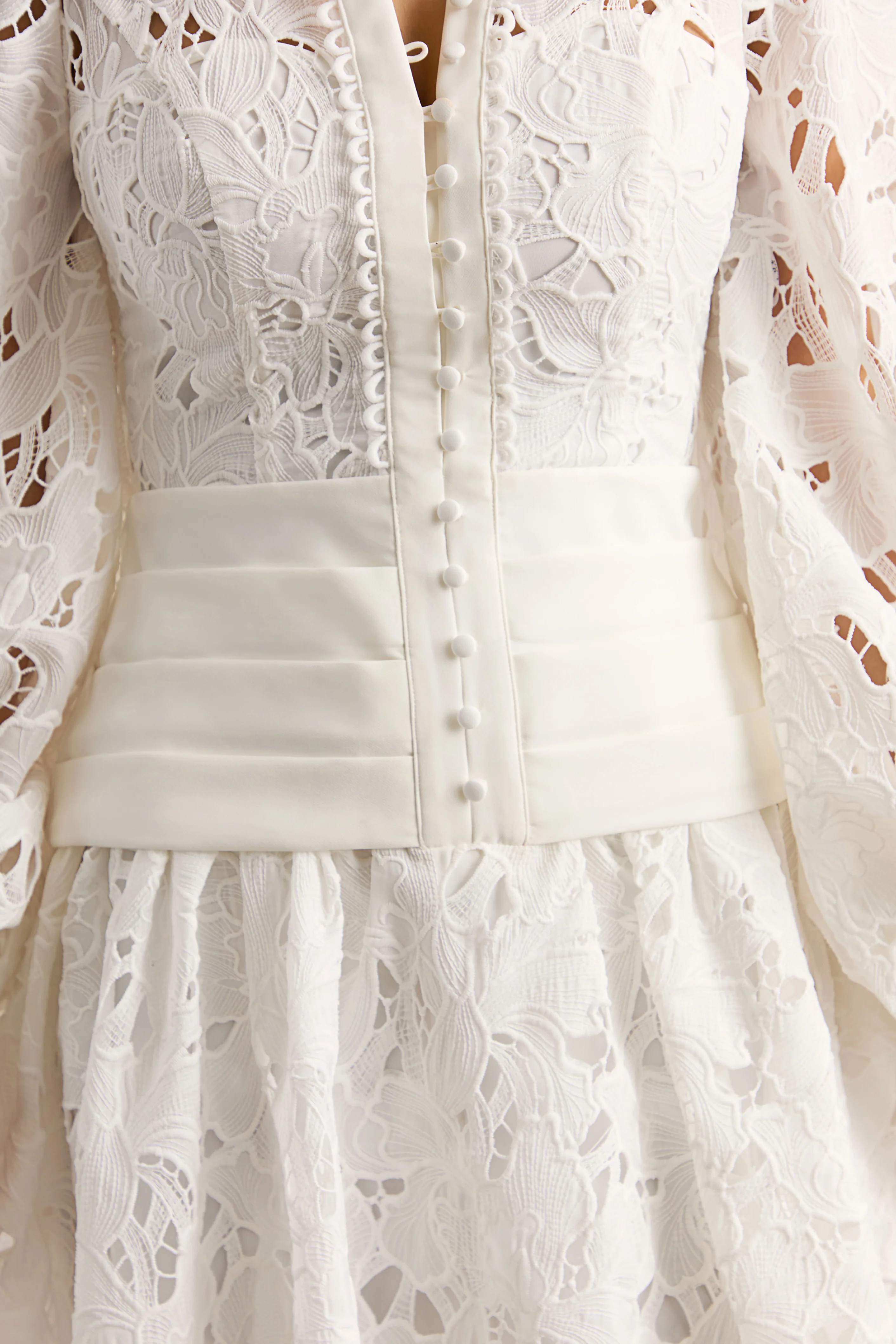 Helena | Witte Ronde Hals Mini Jurk Met Pof Mouwen En Geplooide Rok - Image 10