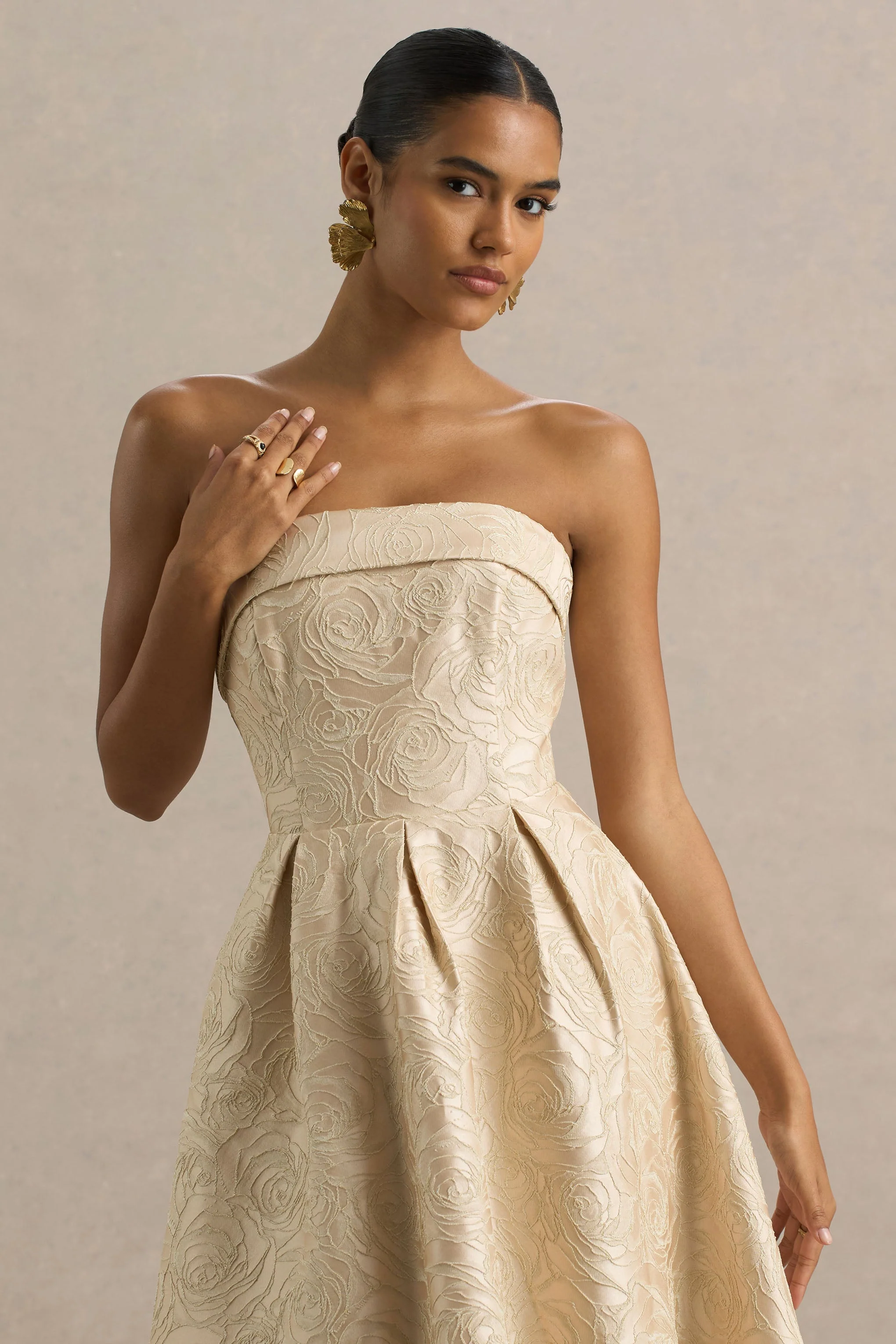 Hypnotic | Gouden Jacquard Bandeau Midi Jurk - Image 5