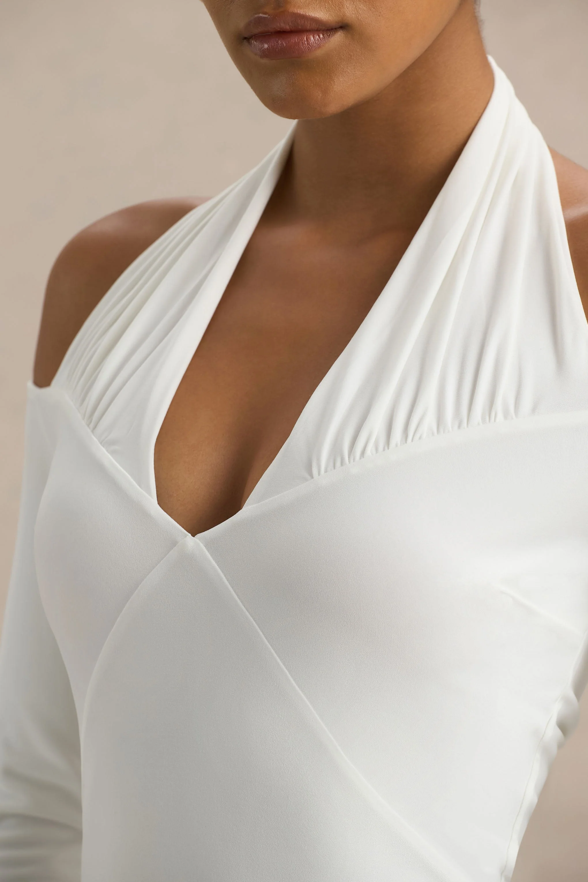 Living High | Witte Halter Nek Maxi Jurk Met Lange Mouwen - Image 6