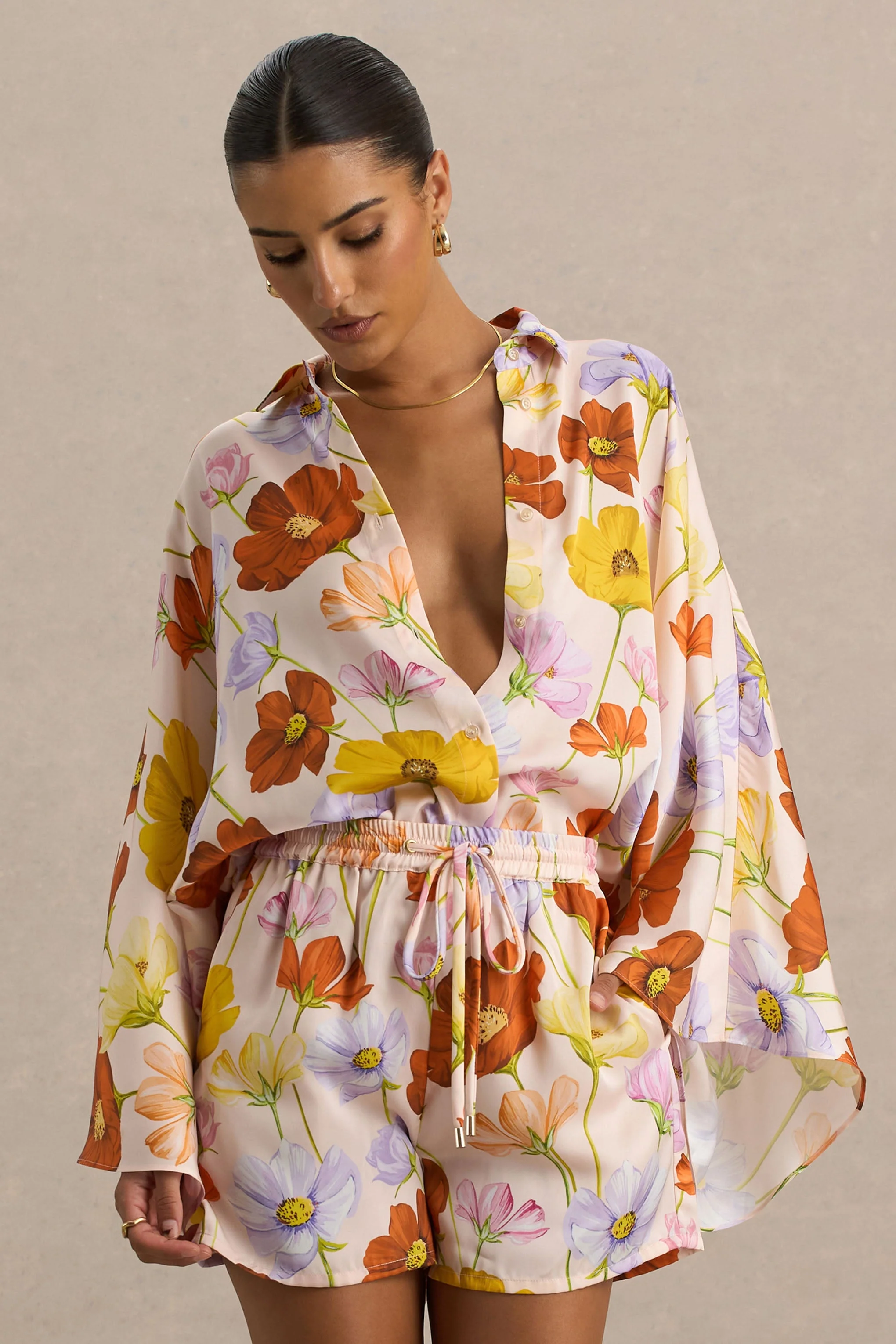 Lolite | Felkleurige Bloemenprint T‑Shirt Met Lange Mouwen - Image 5