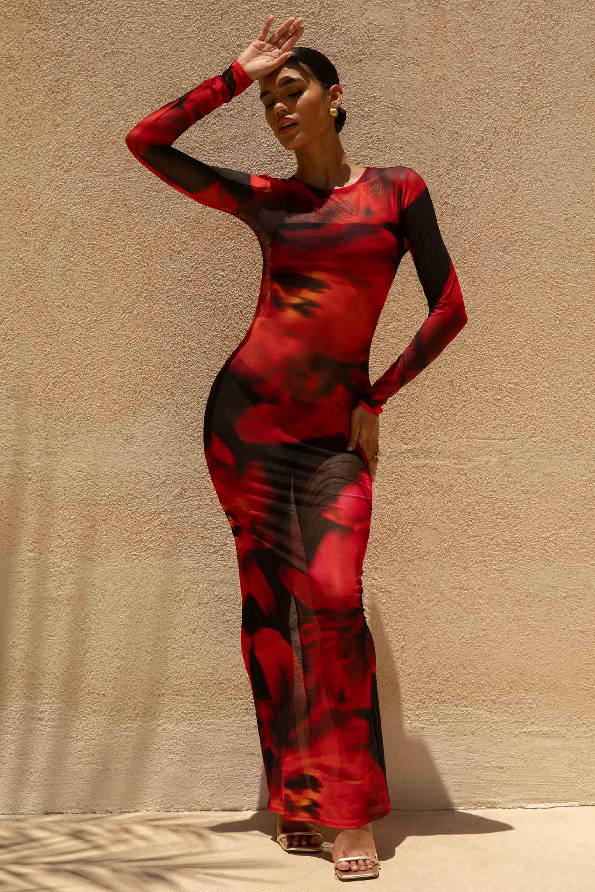 Marcy | Rode En Zwarte Bloemenprint Hoge Hals Maxi Jurk - Image 5