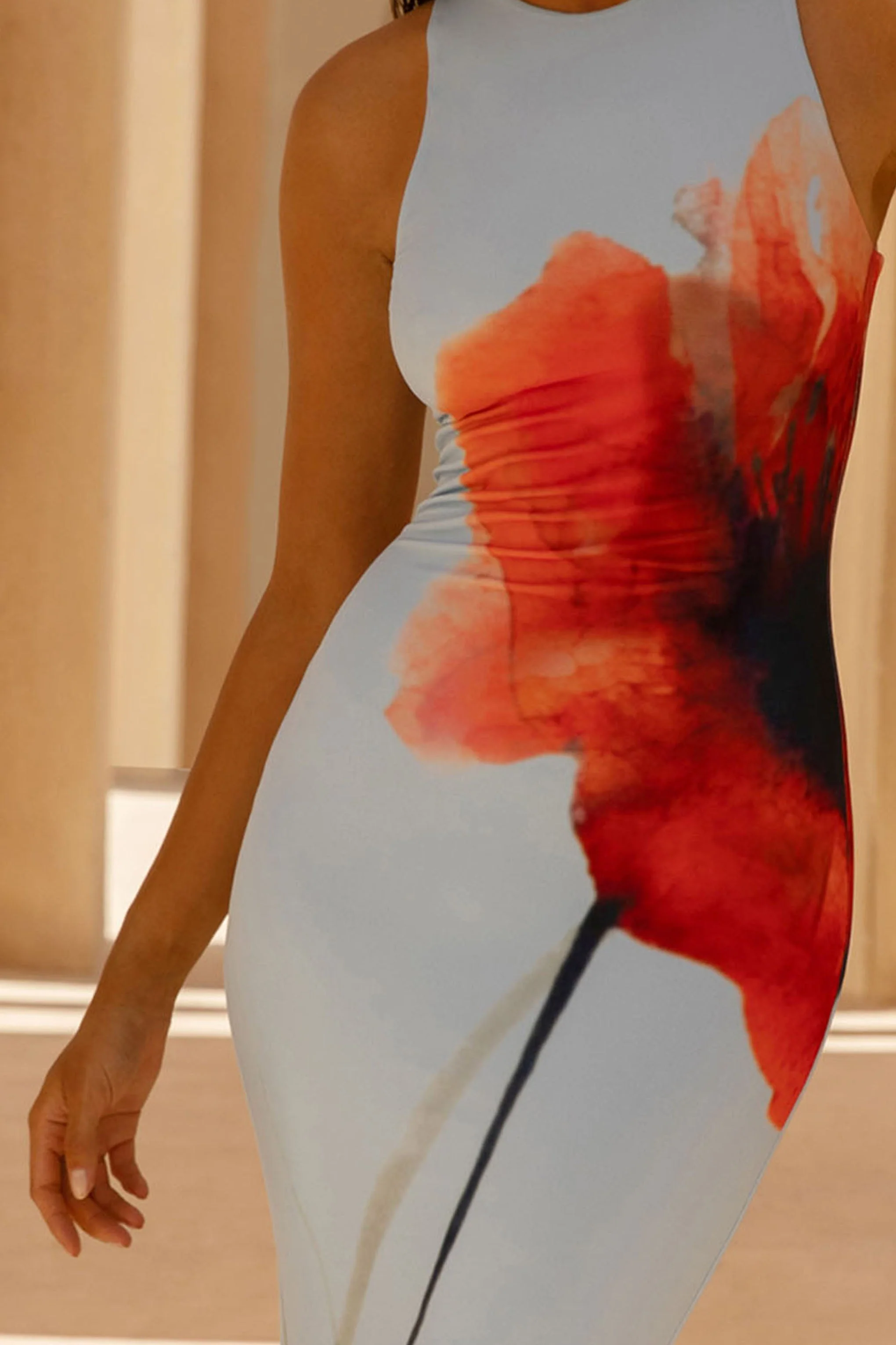 Marlo | Poederblauwe Klaproos Print Maxi Jurk - Image 6