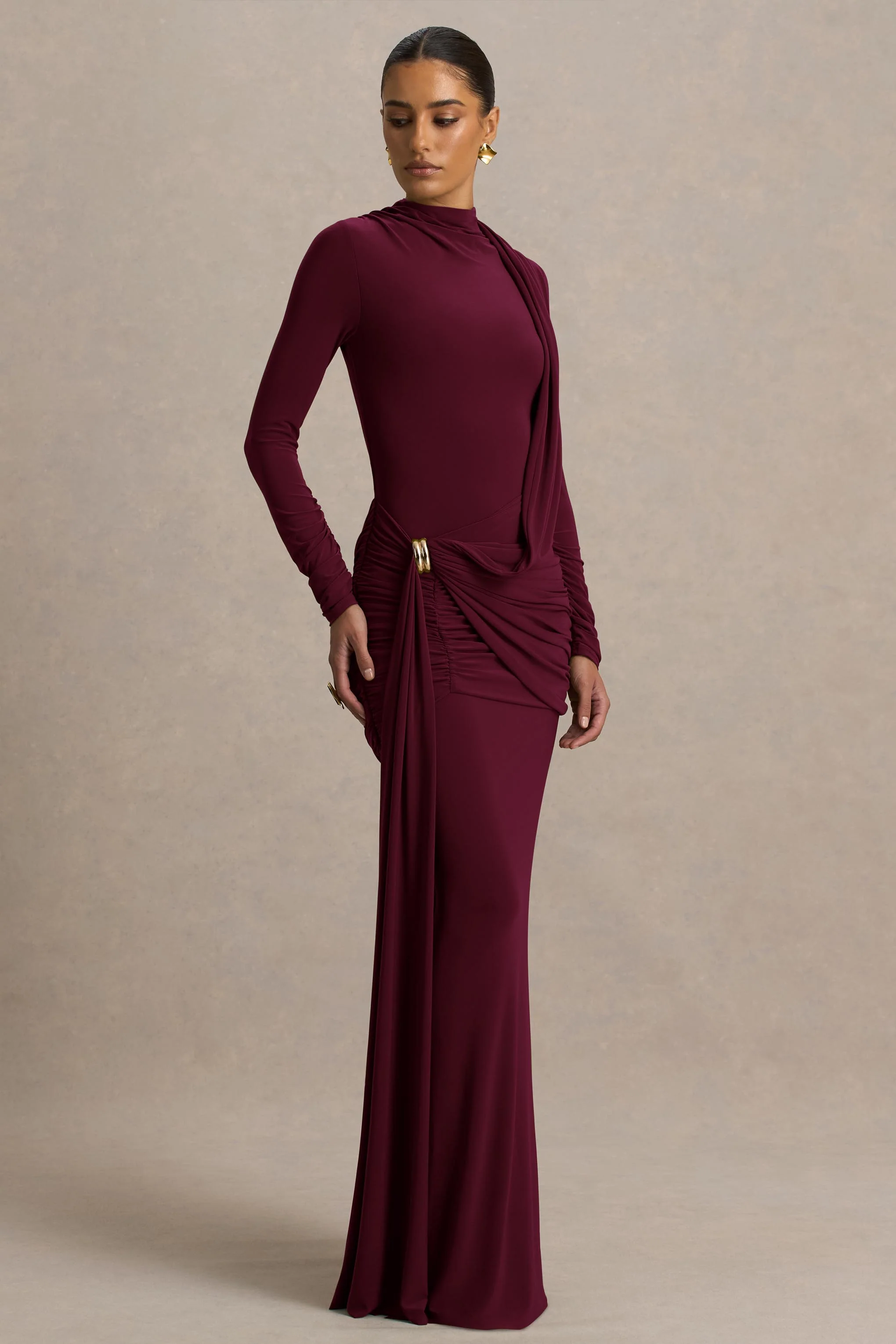 Melissa | Bordeaux Overslag Maxi Jurk Met Lange Mouwen En Gerimpelde Details - Image 5