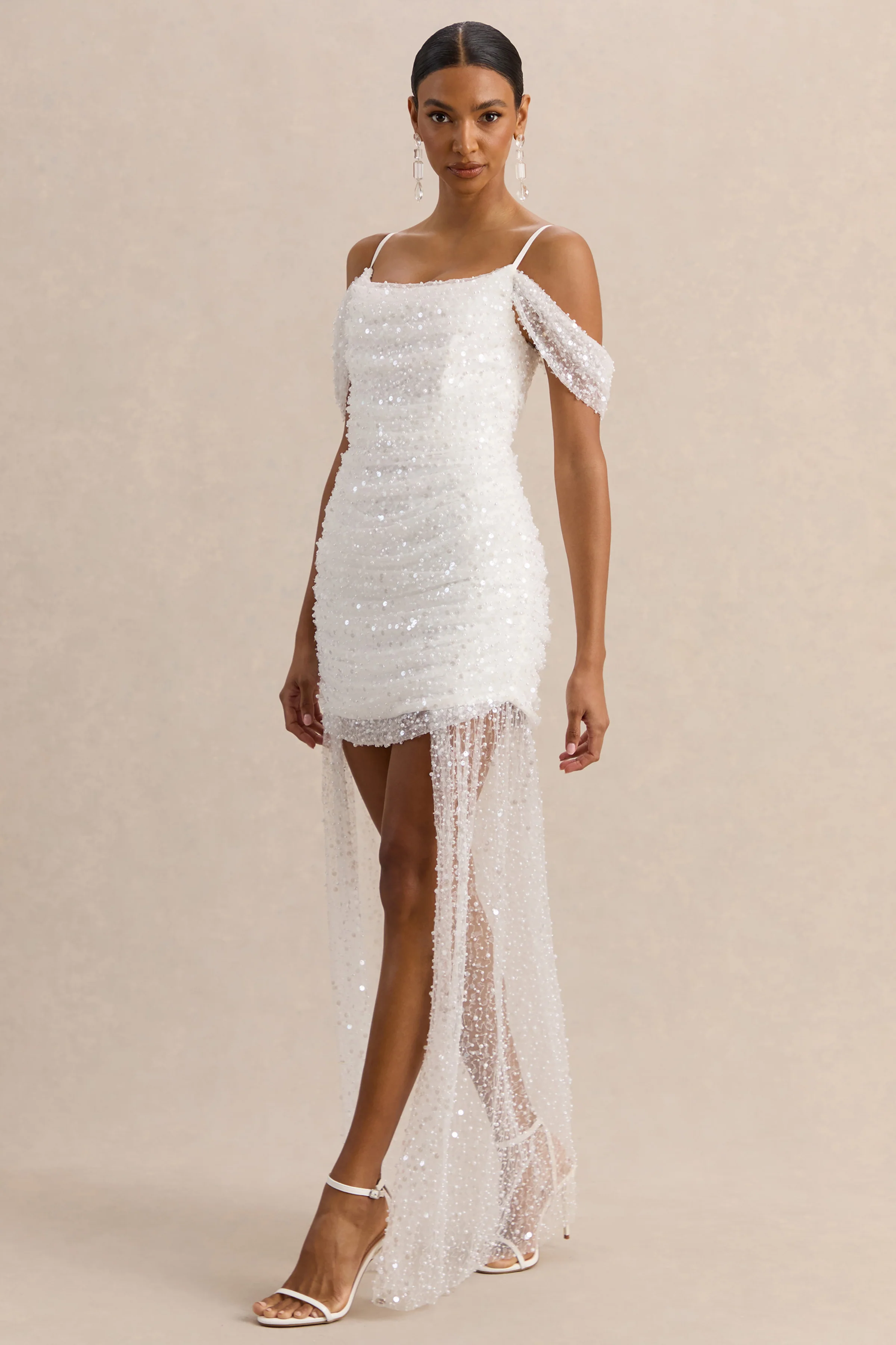 Millie | Witte Mesh Mini Jurk Met Bardot Hals En Draperende Details - Image 5