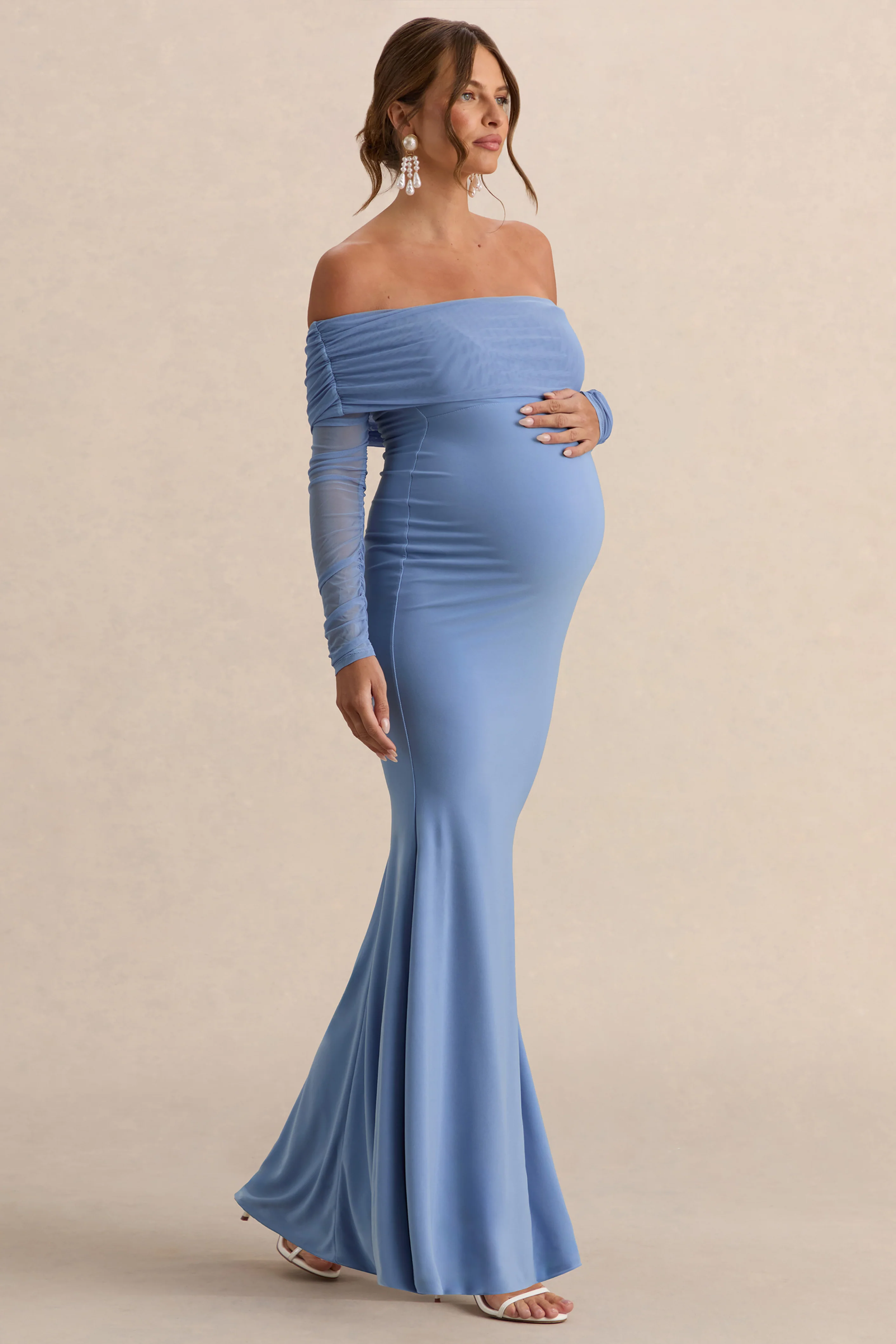 Pretty Perfect | Poederblauwe Zwangerschaps Gerimpeld Mesh Bardot Maxi Jurk - Image 5