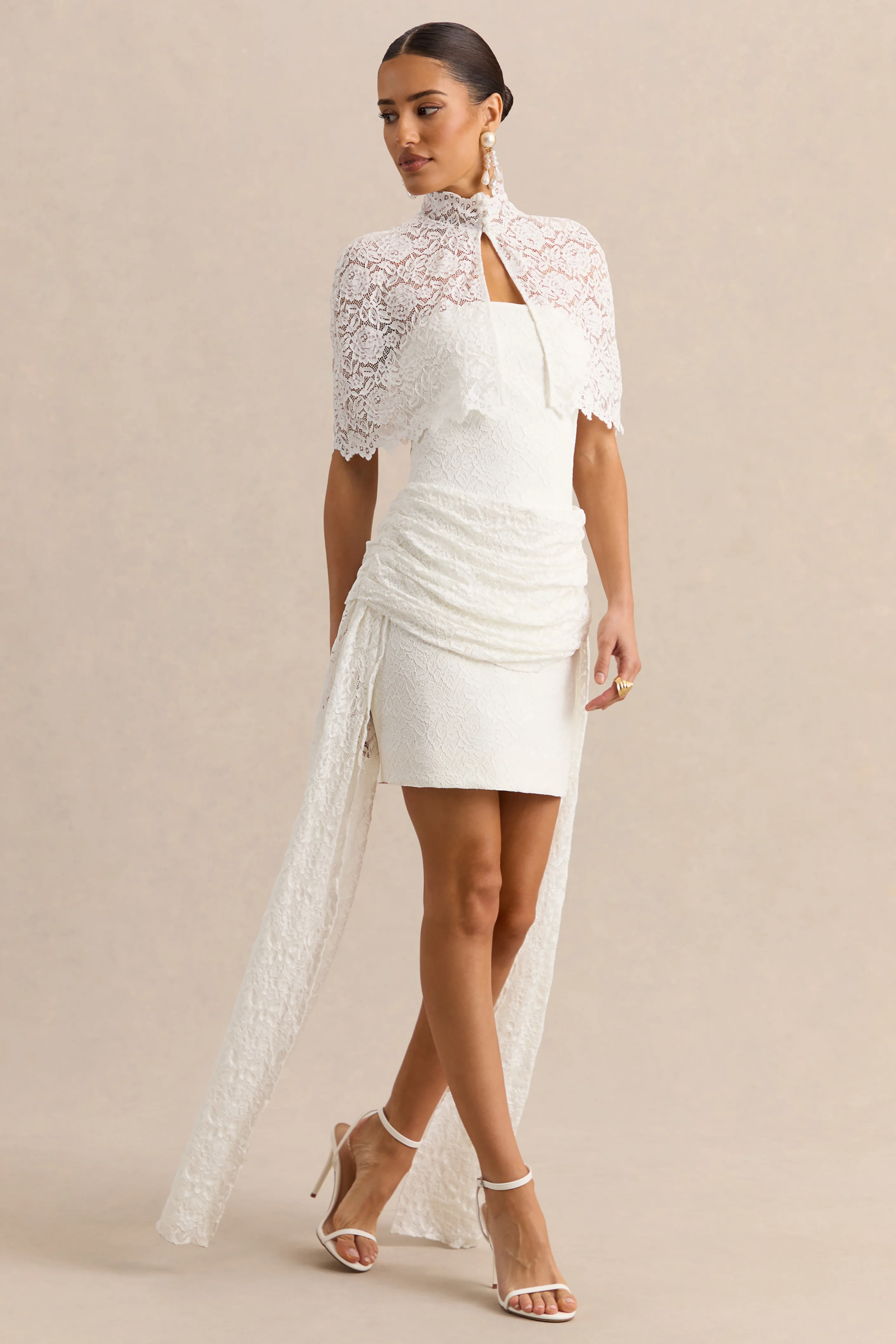 Sabrelle | Witte Bandeau-Hals Mini Jurk Met Draperende Details - Image 5