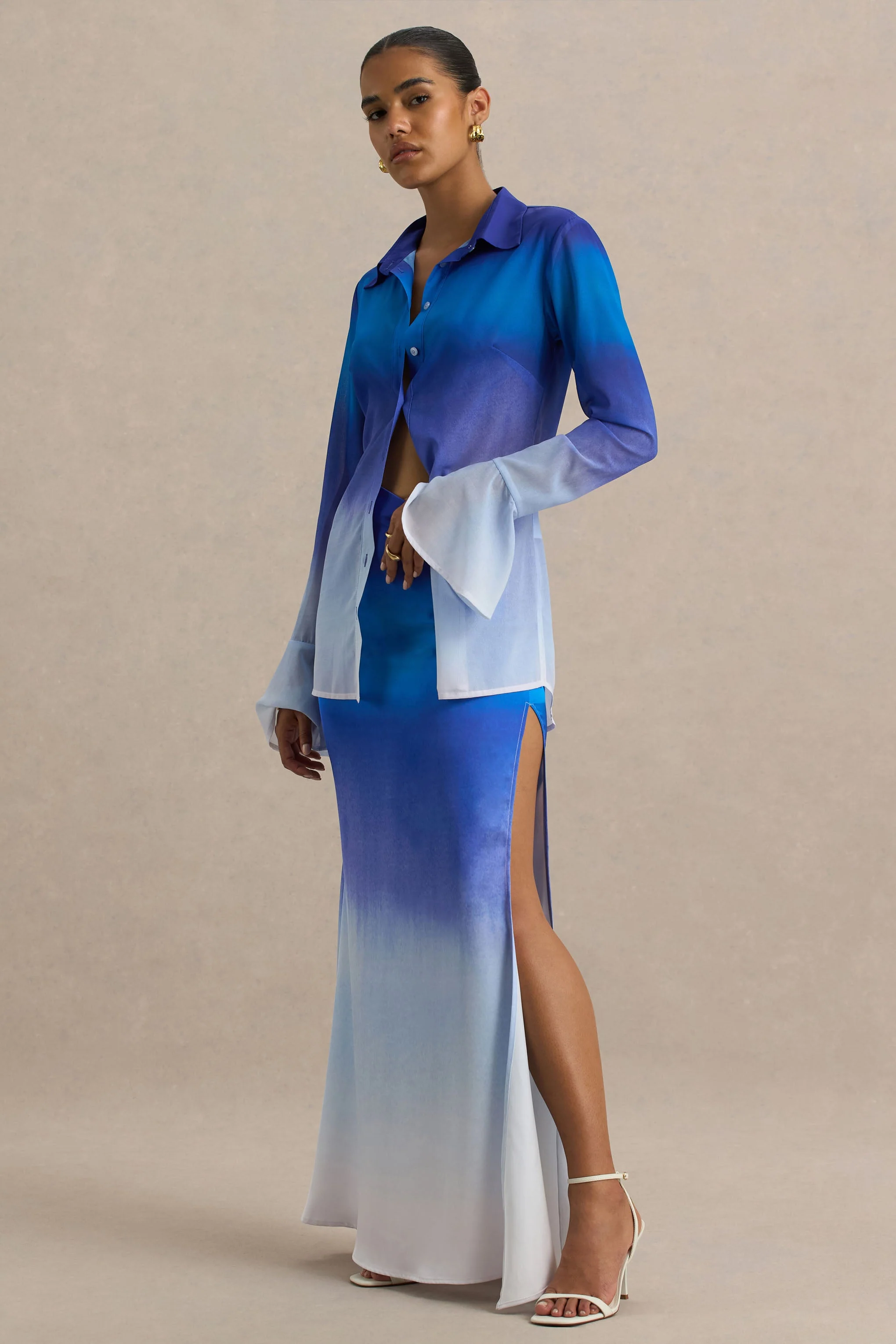 Serita | Blauwe Ombre Satijnen Split Maxi Rok - Image 4