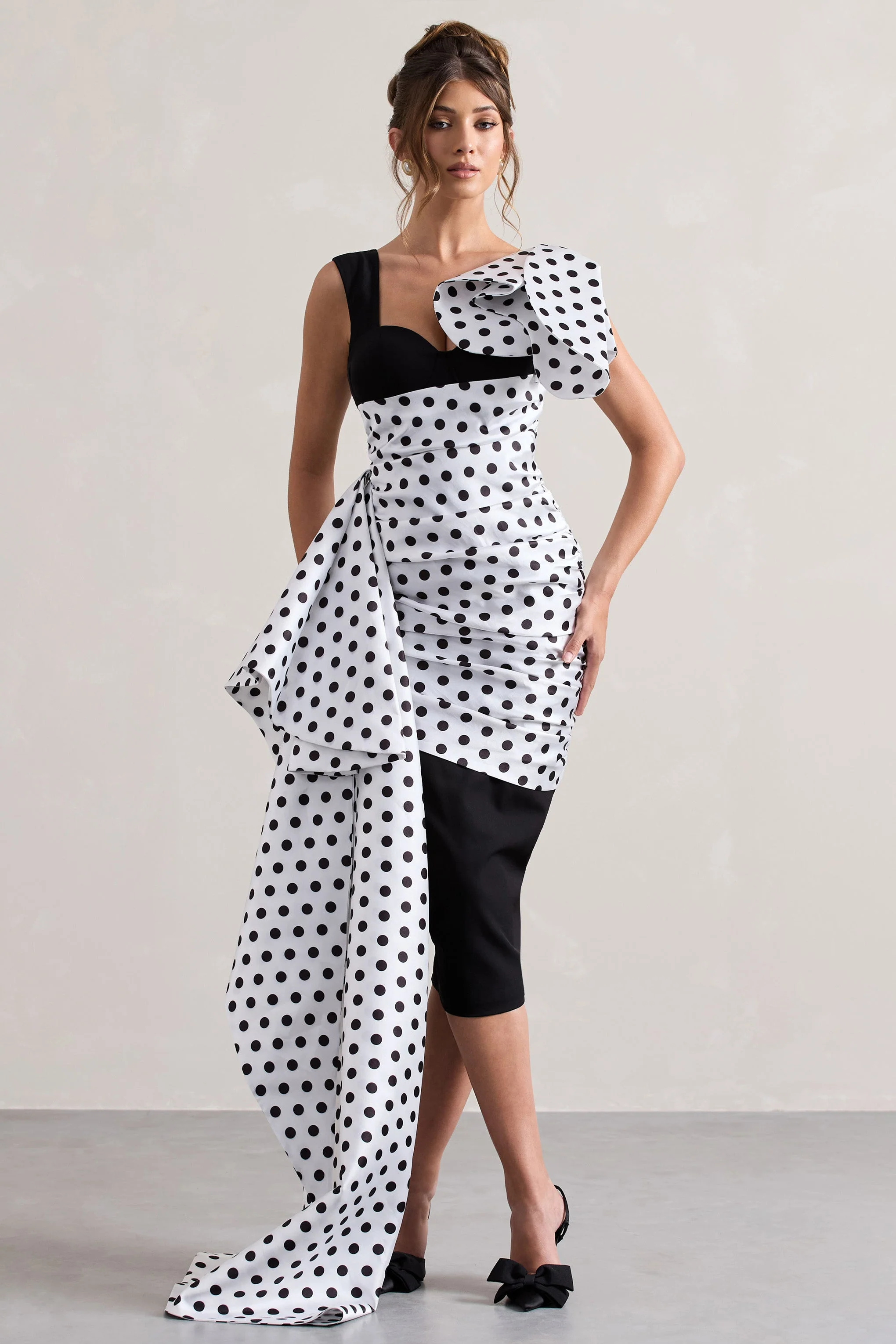 Unattainable | Zwarte Stippen Print Overslag Midi Jurk Volumineuze Drapering - Image 4